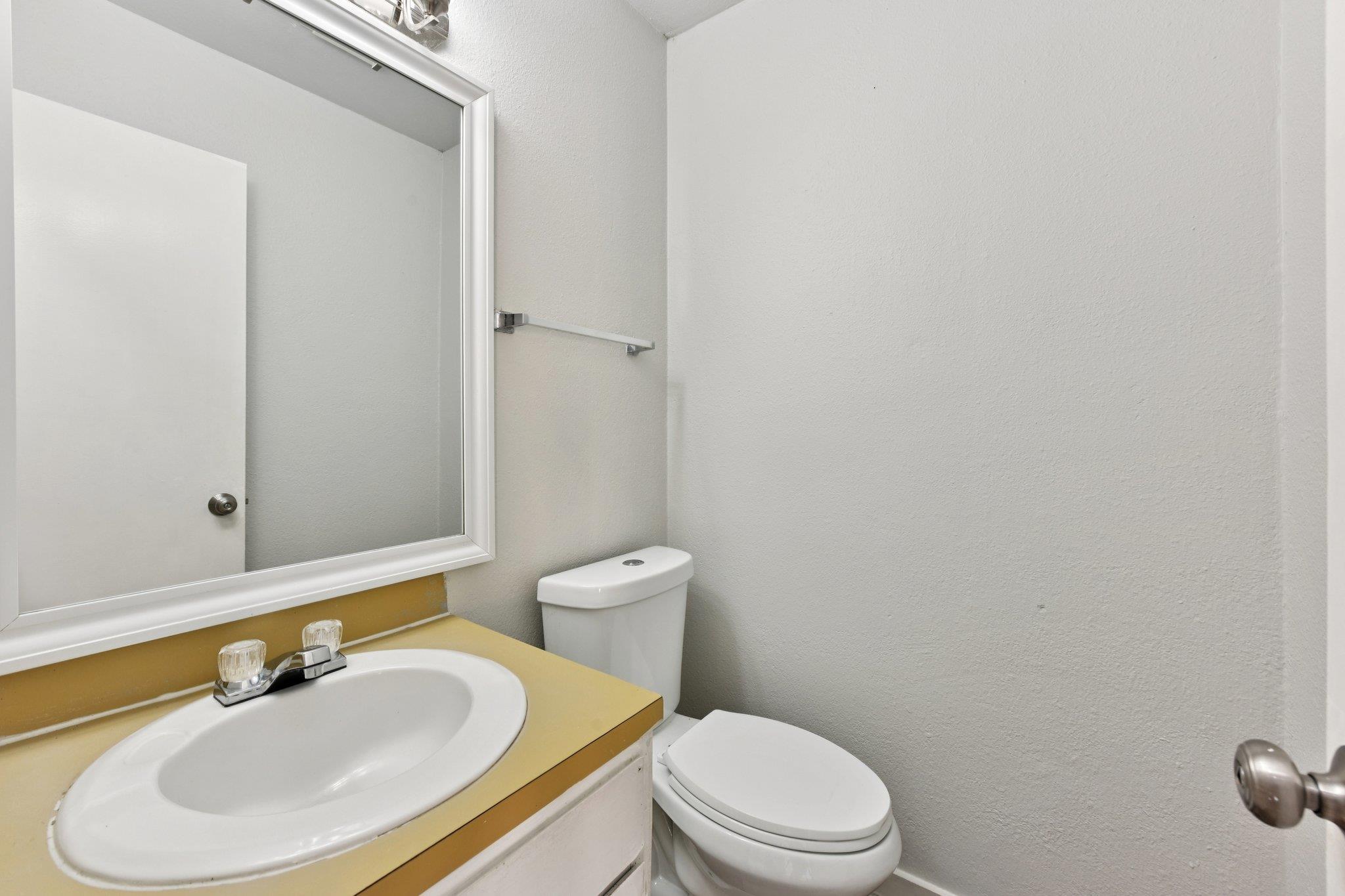 1210 Southport Dr, Austin, TX 78704