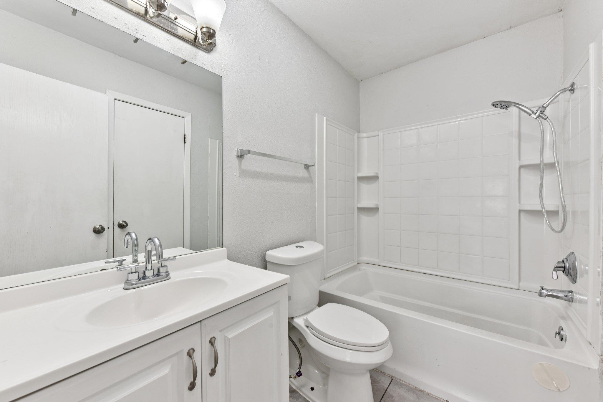 1210 Southport Dr, Austin, TX 78704