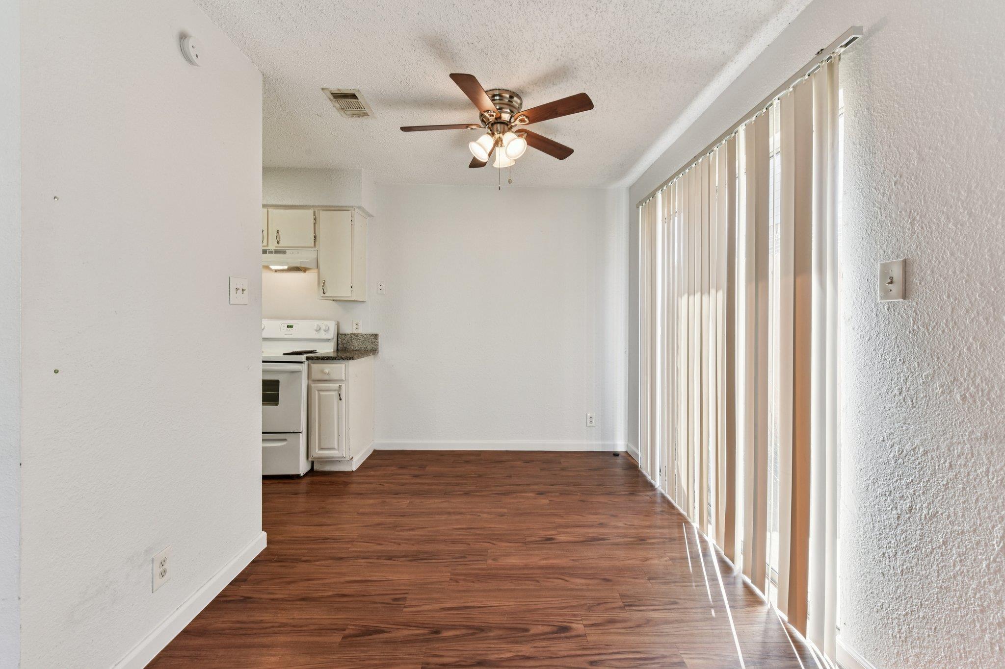 1210 Southport Dr, Austin, TX 78704