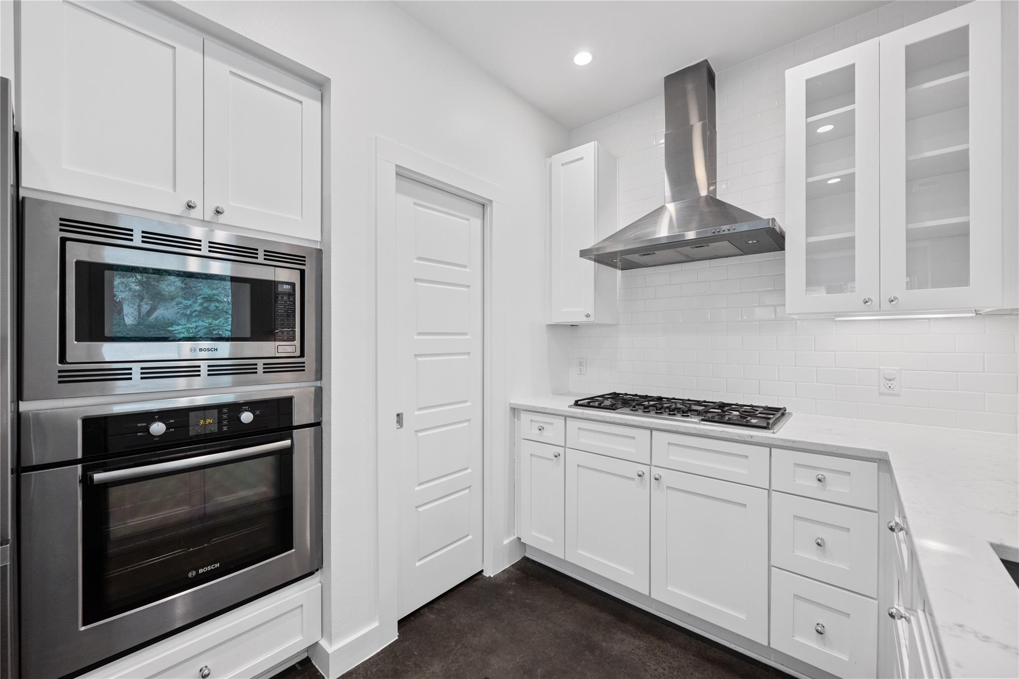 1303 Azie Morton Rd # 3, Austin, TX 78704