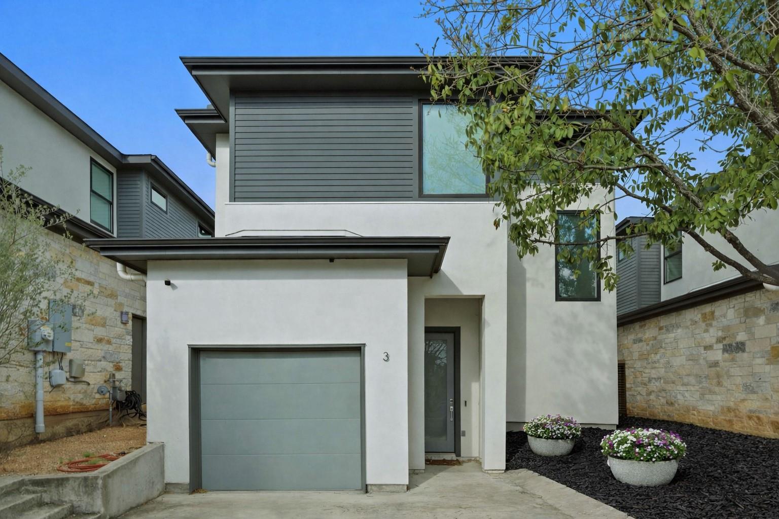 1303 Azie Morton Rd # 3, Austin, TX 78704