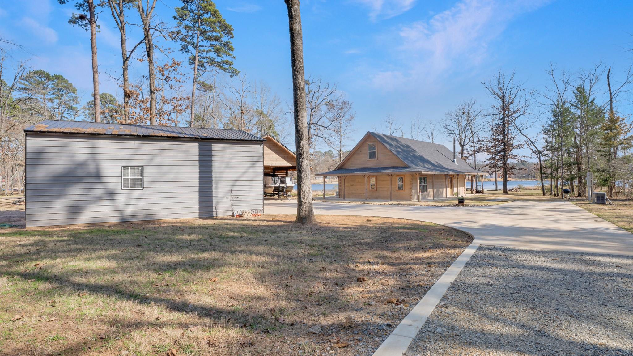 537 County Road 1596, Avinger, TX 75630