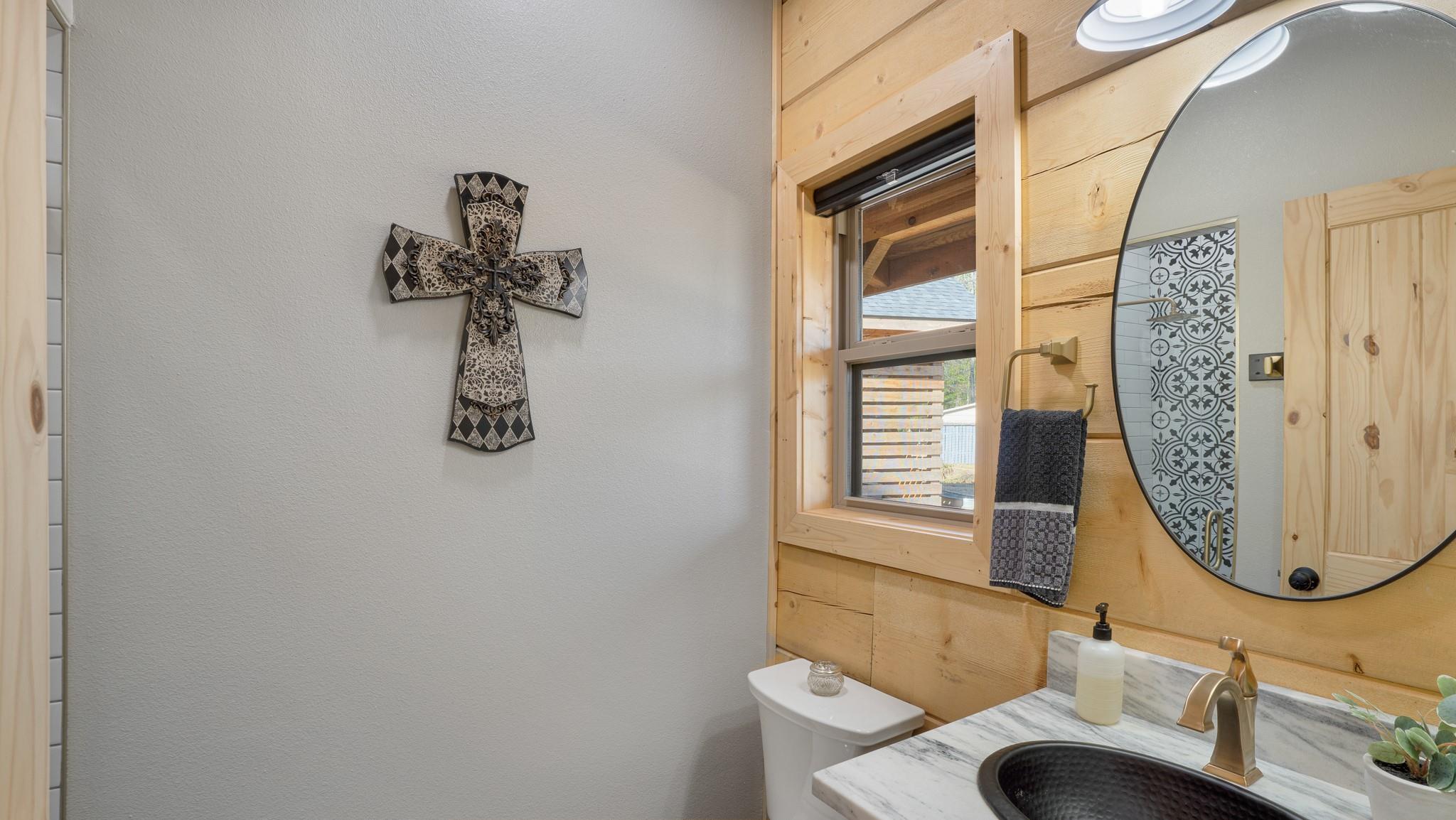 537 County Road 1596, Avinger, TX 75630