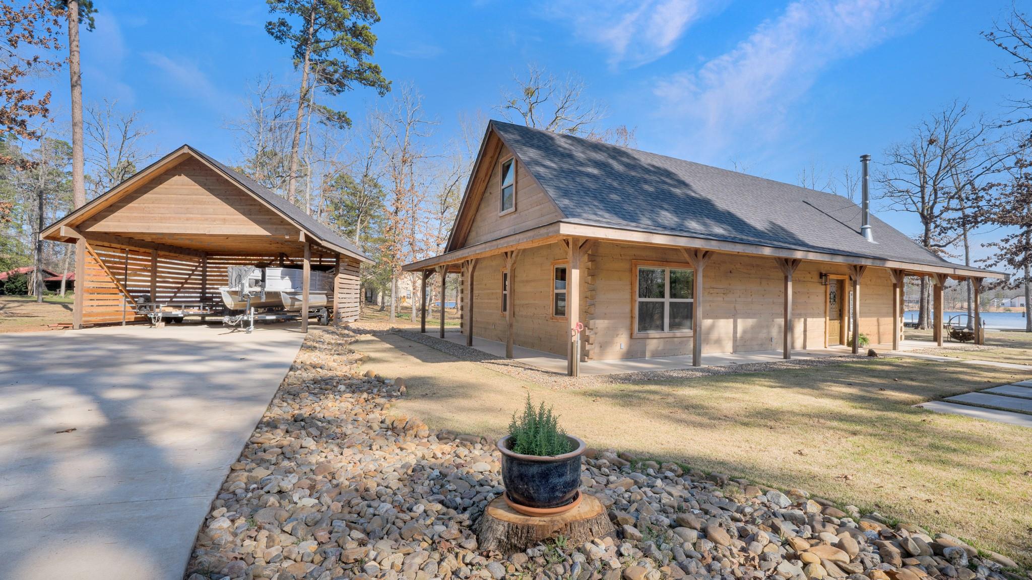 537 County Road 1596, Hughes Springs, TX 75630