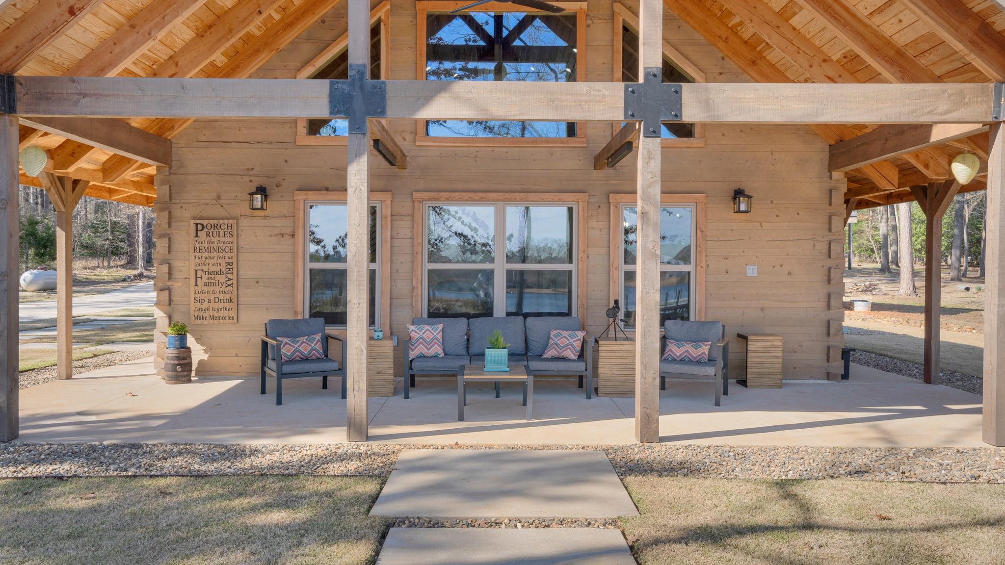 537 County Road 1596, Hughes Springs, TX 75630