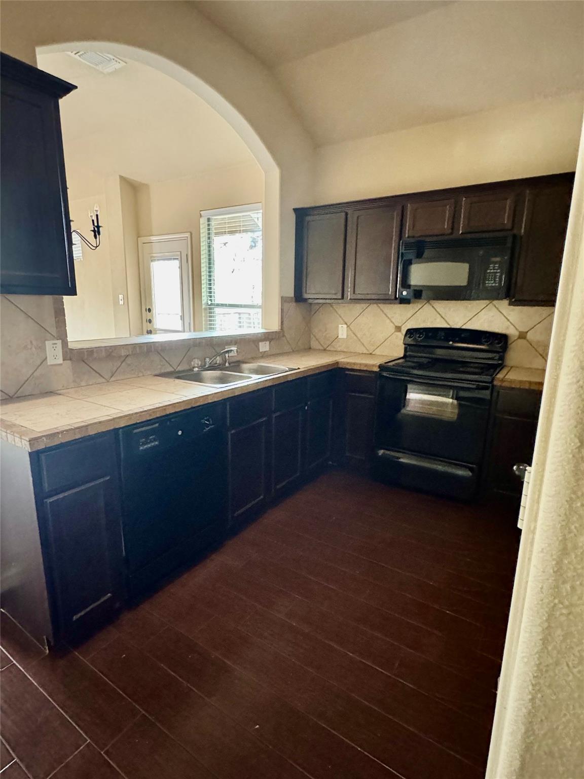 3000 Whisper Oaks Ln # A, Georgetown, TX 78628