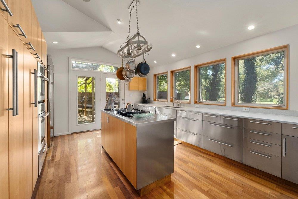 3514 Bridle Path, Austin, TX 78703