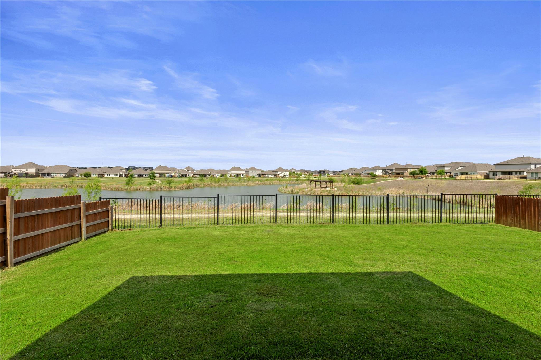 12120 Paseo De Los Lagos Ln, Manor, TX 78653