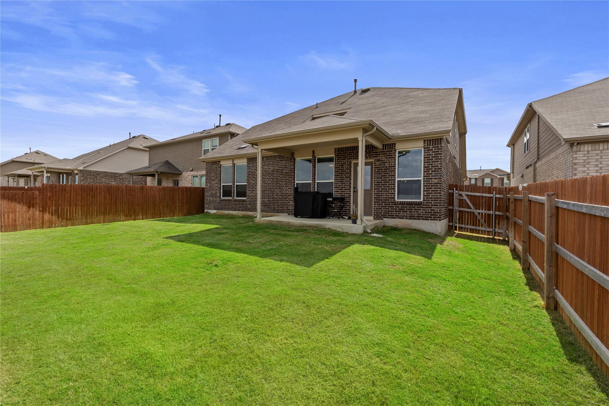 12120 Paseo De Los Lagos Ln, Manor, TX 78653