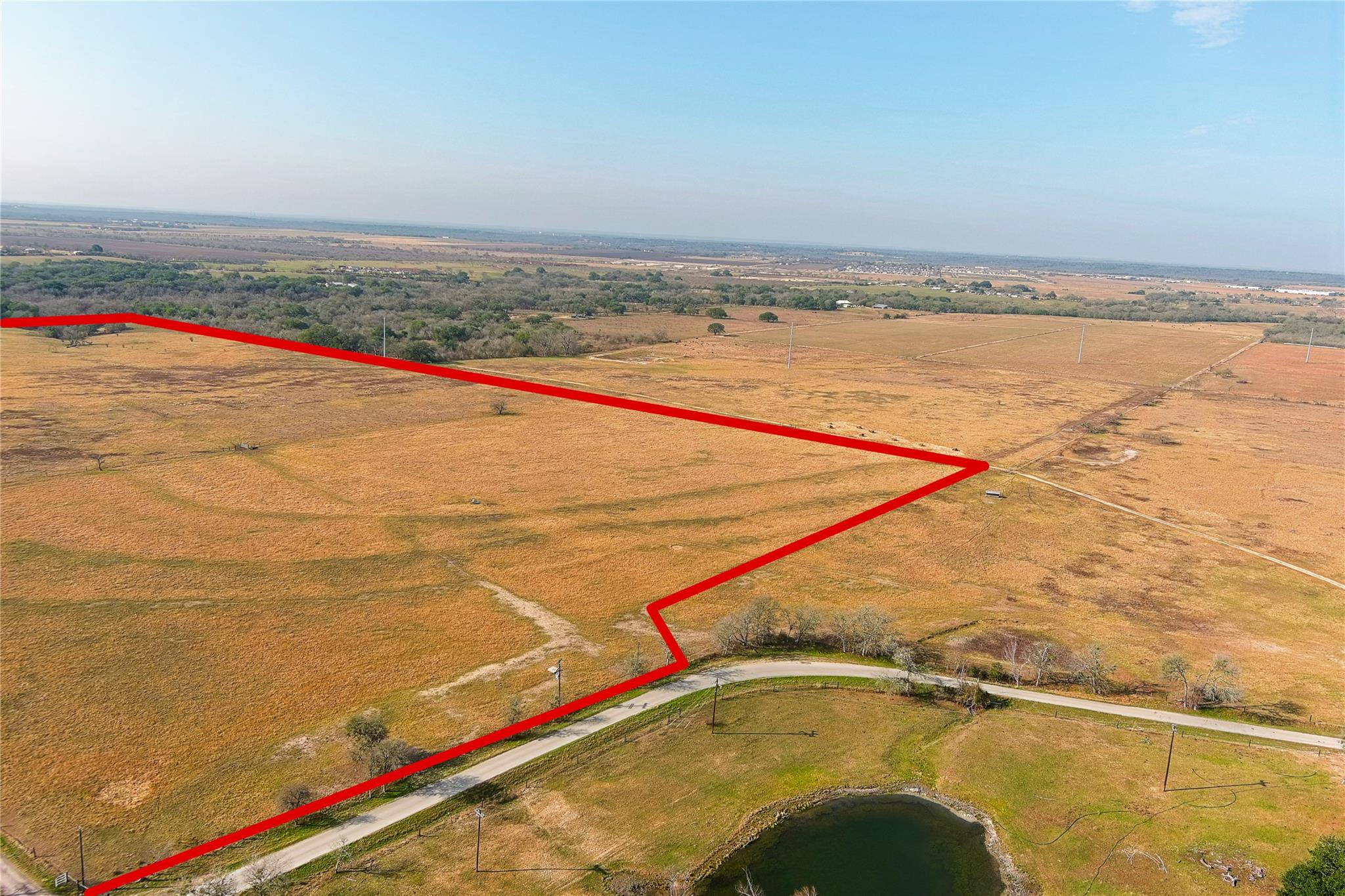 319 R C Ln, Lockhart, TX 78644