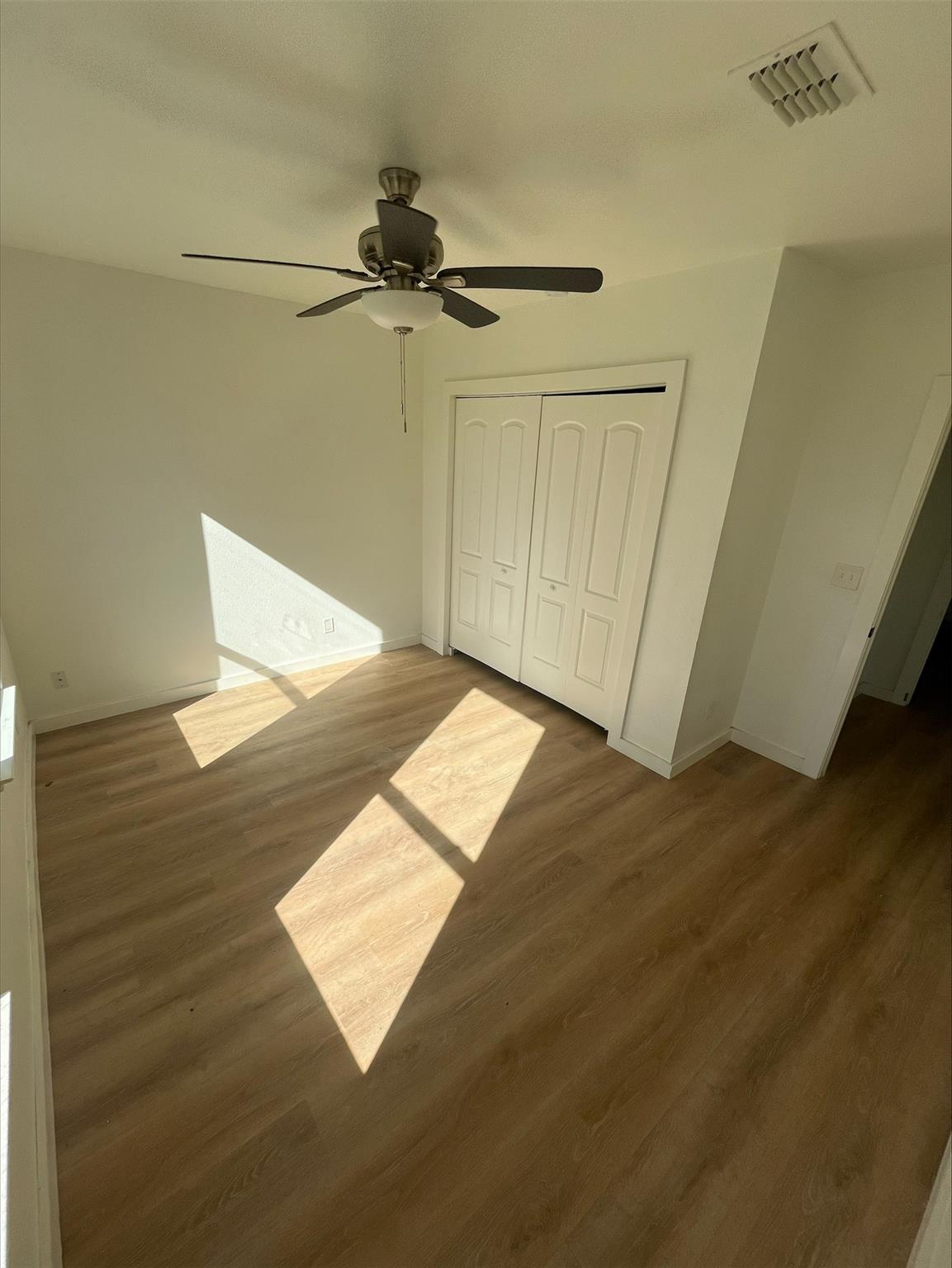 115 W Ila St, Elgin, TX 78621