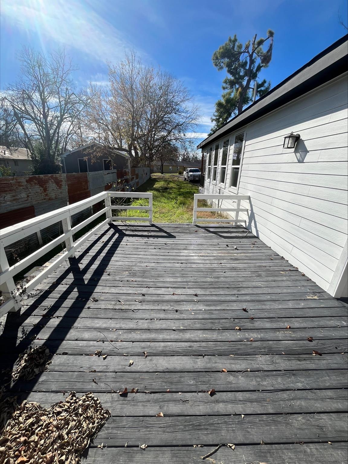 115 W Ila St, Elgin, TX 78621