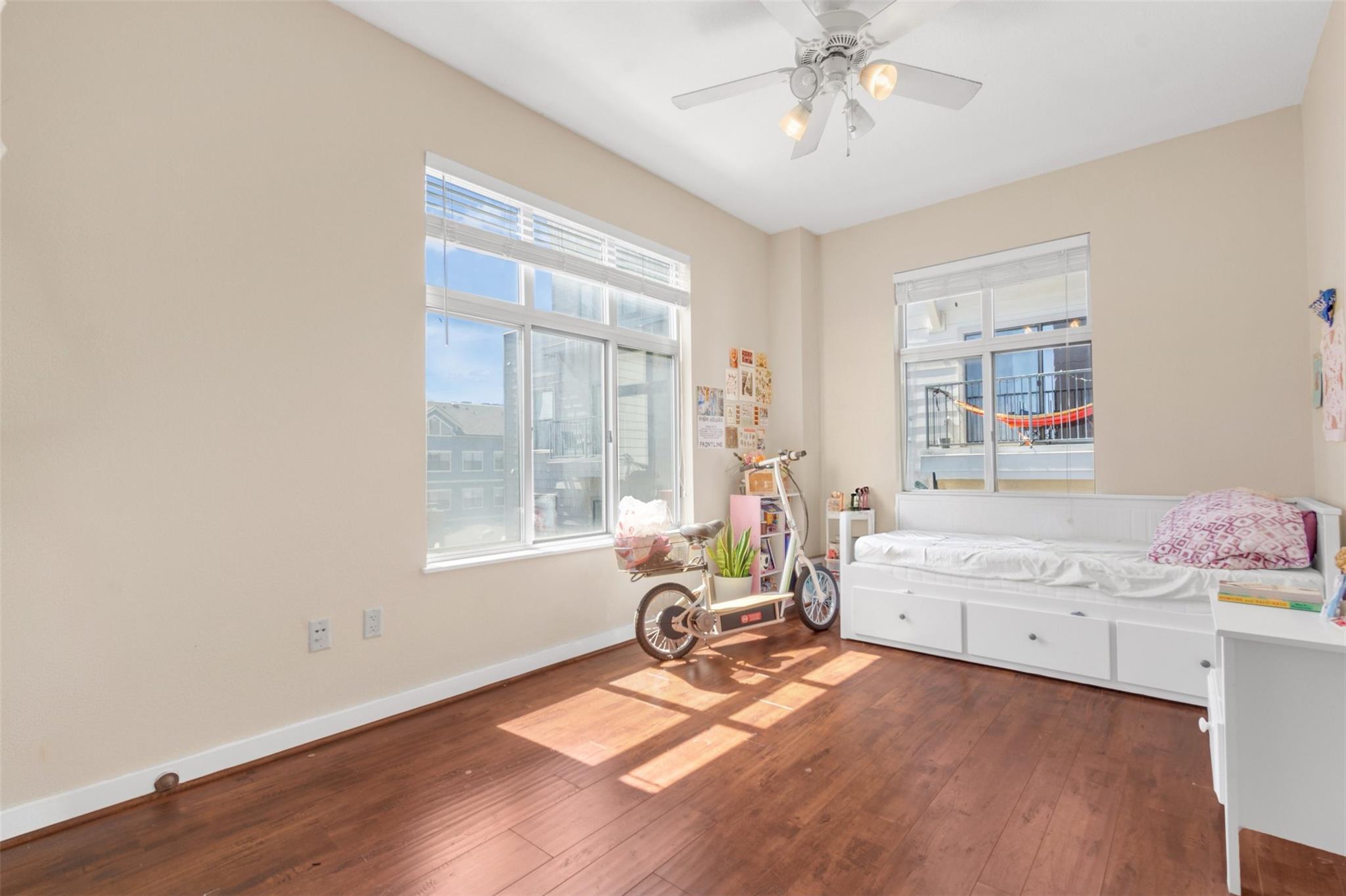 711 W 26th St # 607, Austin, TX 78705