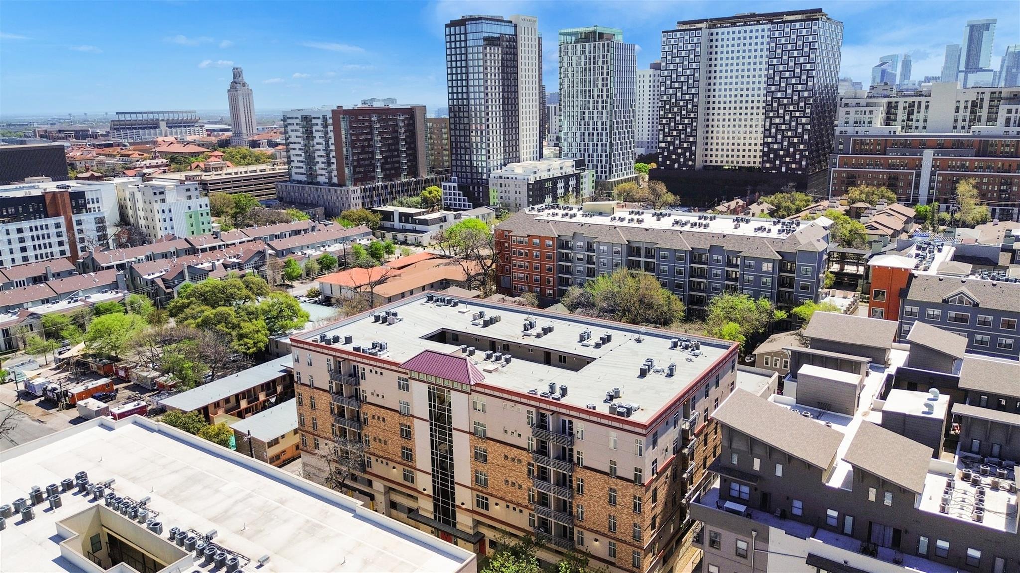 711 W 26th St # 607, Austin, TX 78705