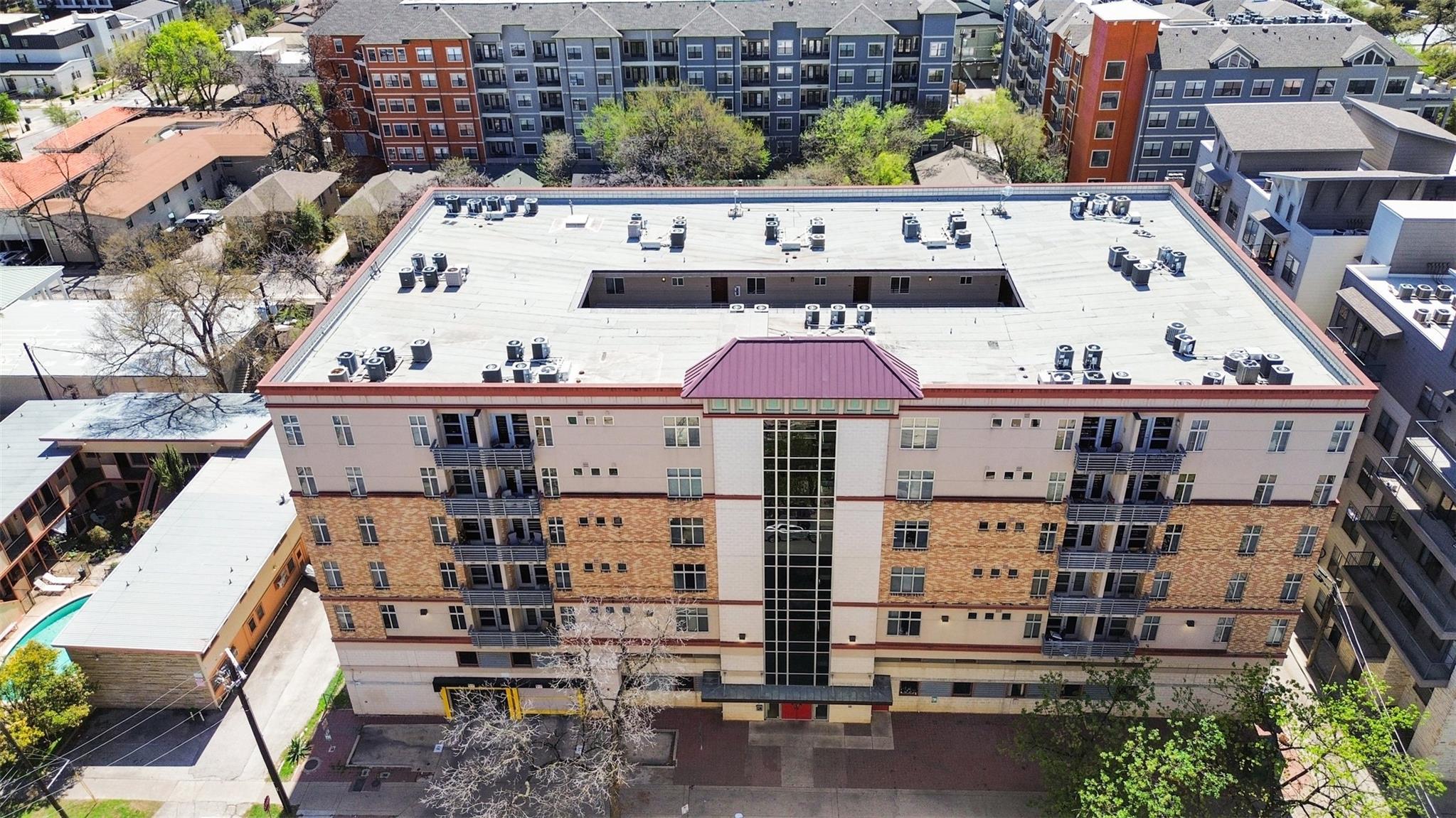 711 W 26th St # 607, Austin, TX 78705