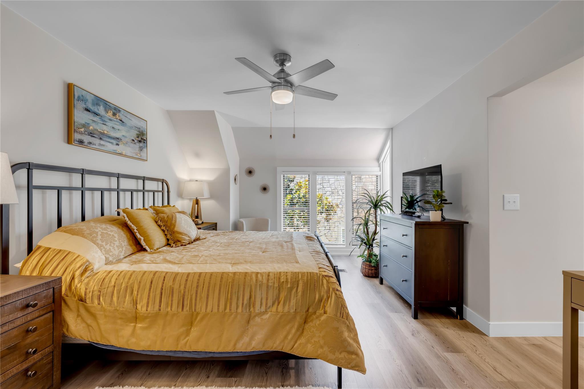 200 Free Rein # 5, Horseshoe Bay, TX 78657