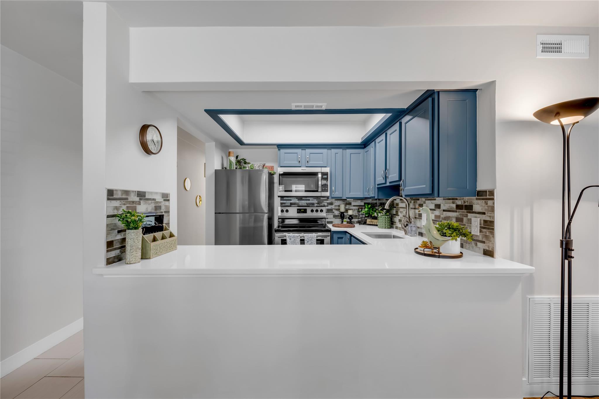 200 Free Rein # 5, Horseshoe Bay, TX 78657