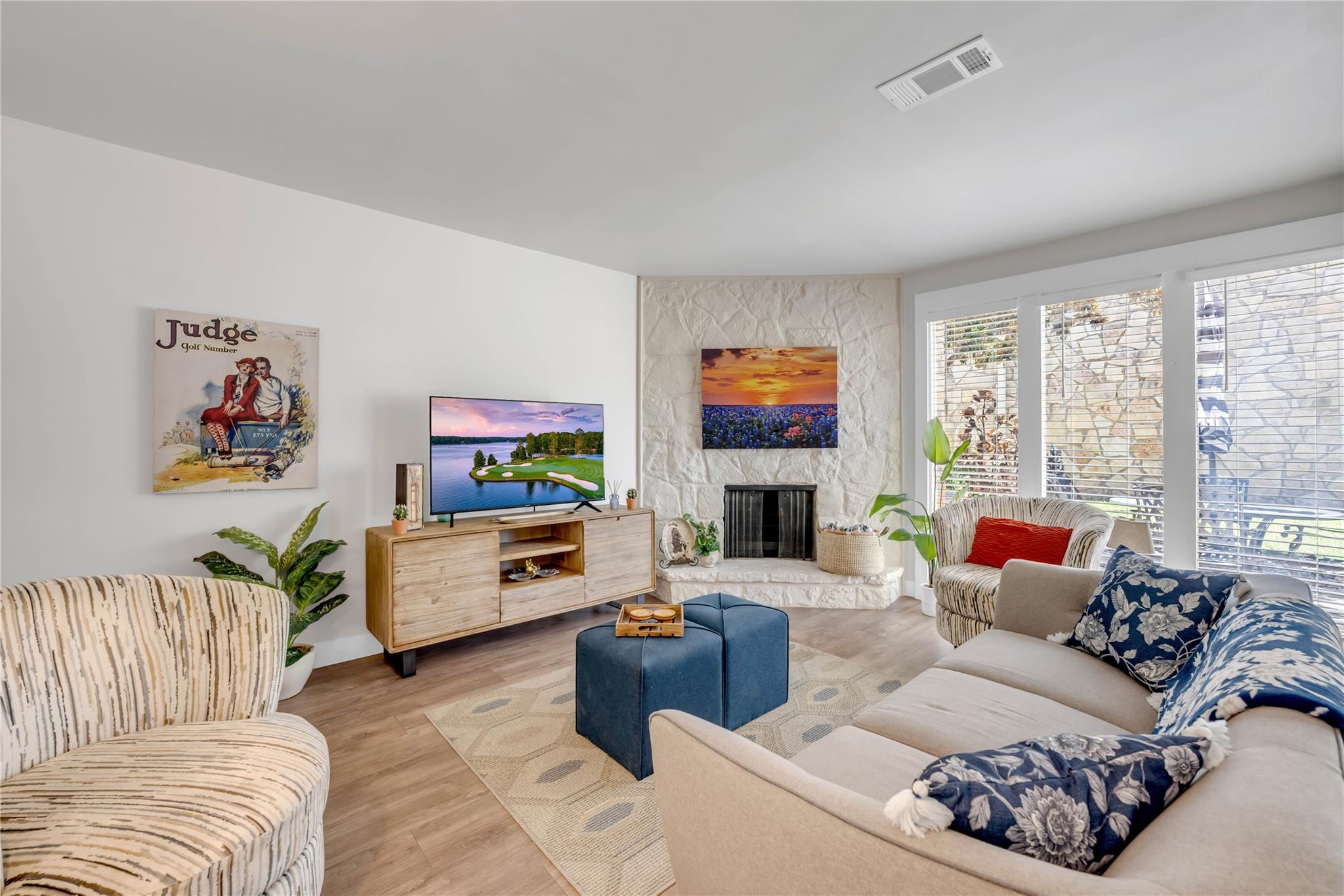 200 Free Rein # 5, Horseshoe Bay, TX 78657