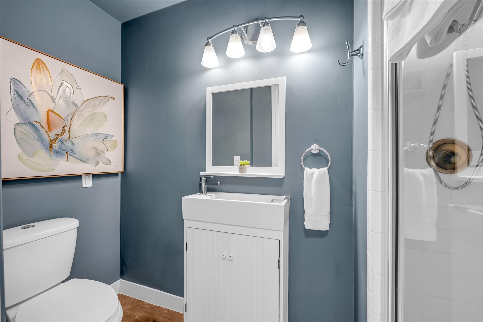 200 Free Rein # 5, Horseshoe Bay, TX 78657