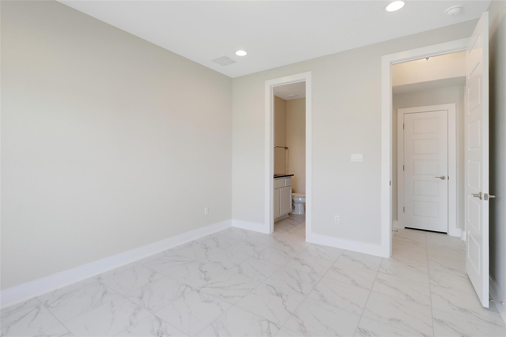 532 Great Lawn Bnd, Liberty Hill, TX 78642