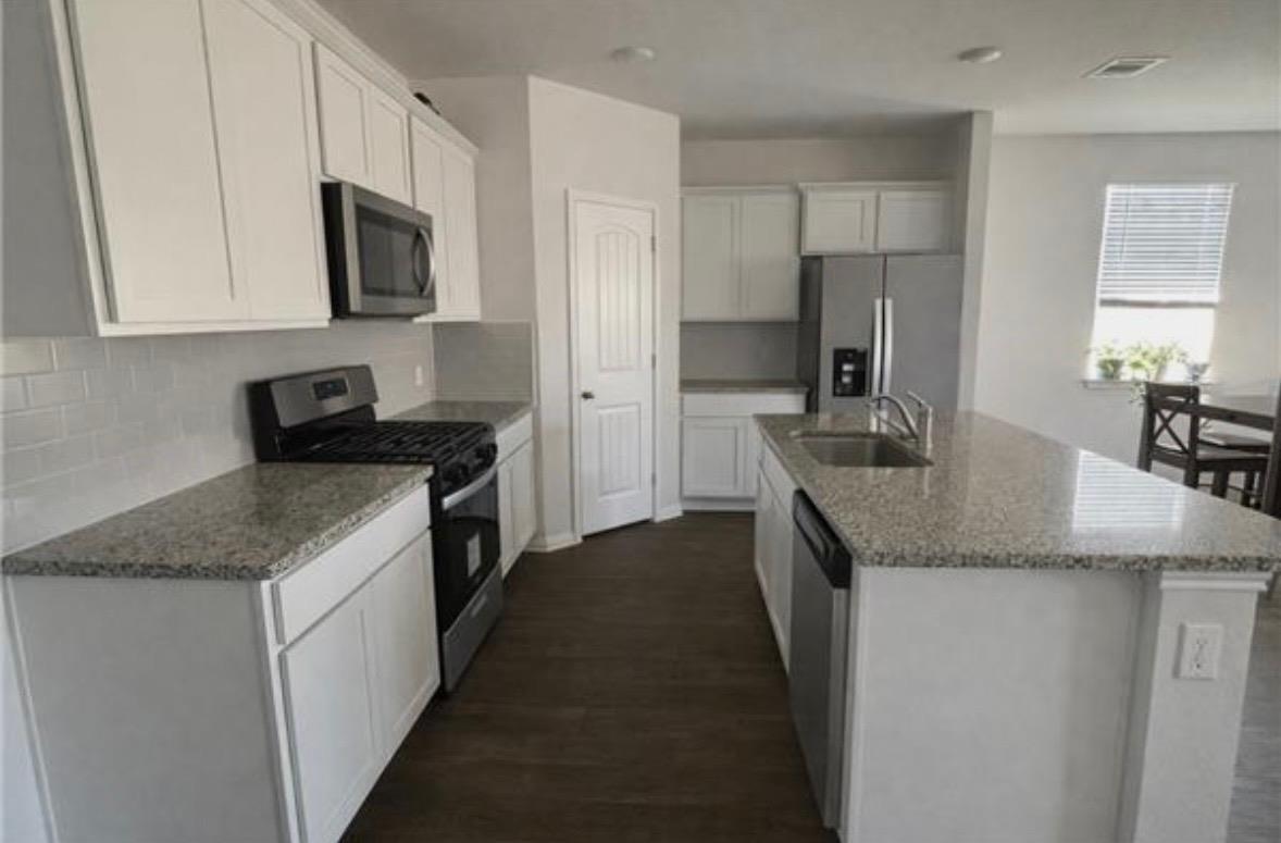 608 Mais Dr, Georgetown, TX 78626