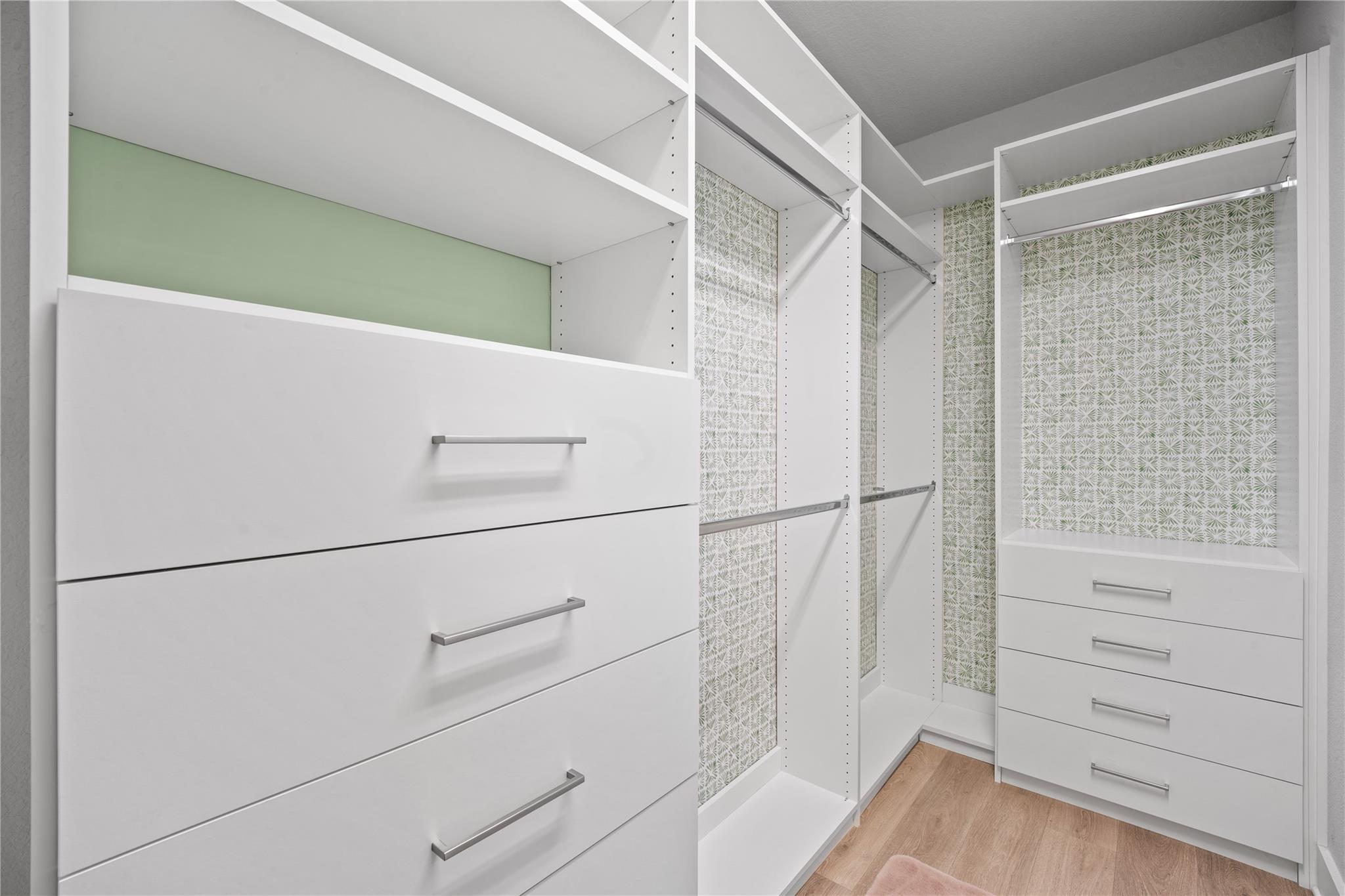 7700 Ella Lee Ln, Austin, TX 78744