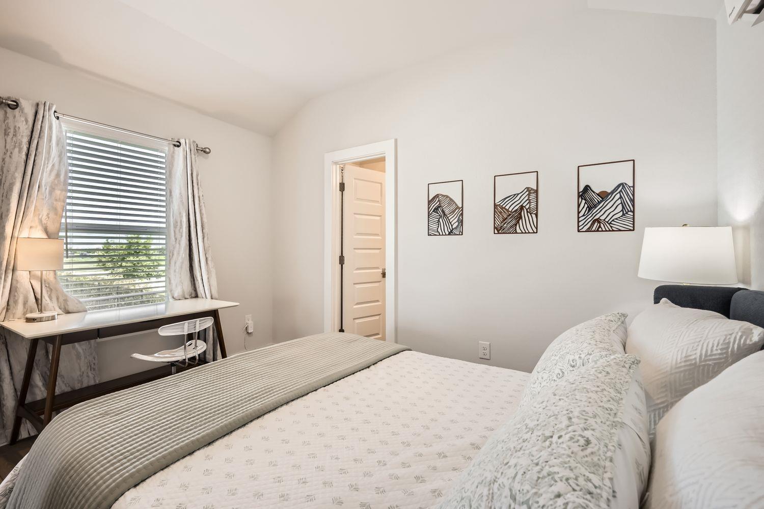 7700 Ella Lee Ln, Austin, TX 78744