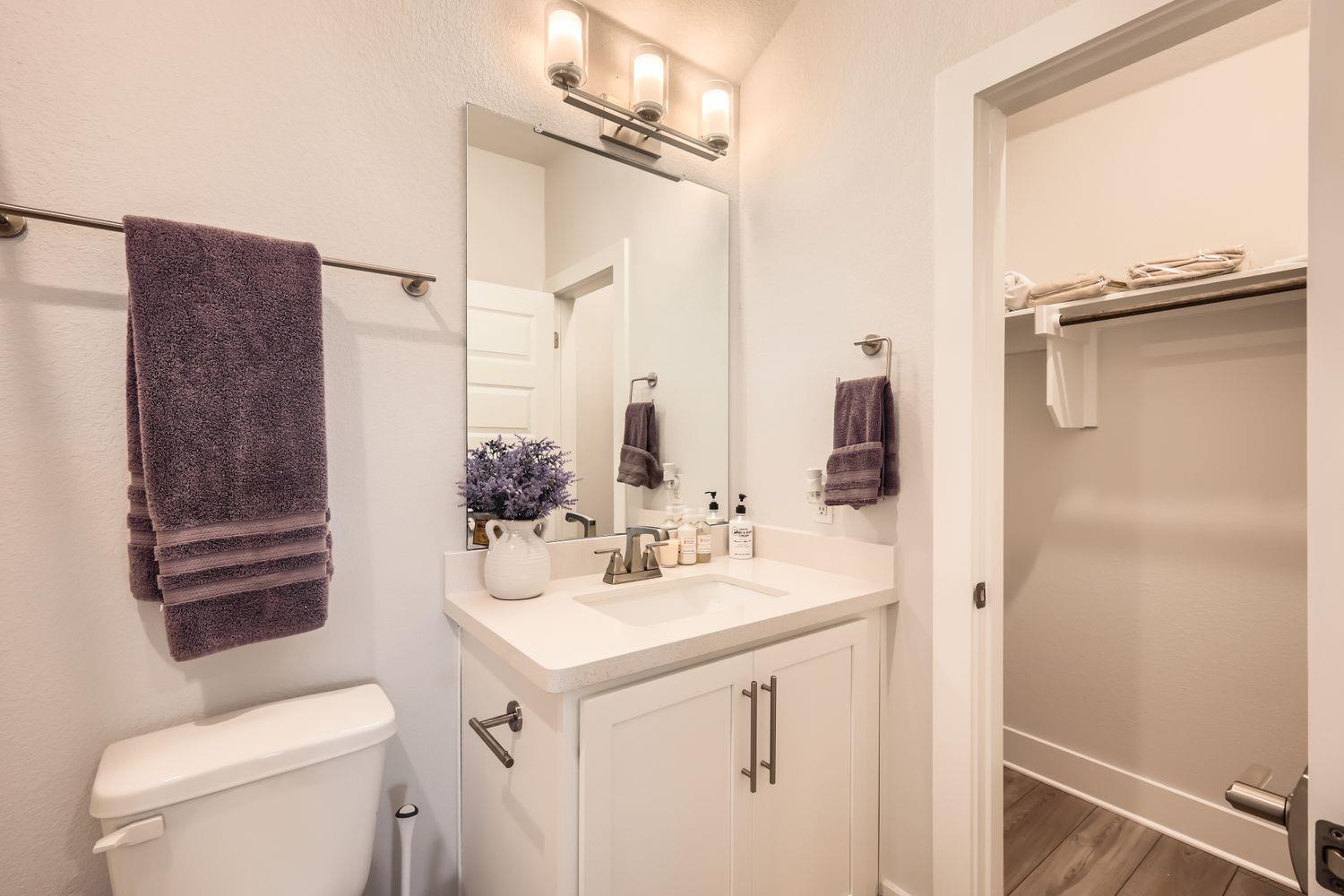 7700 Ella Lee Ln, Austin, TX 78744