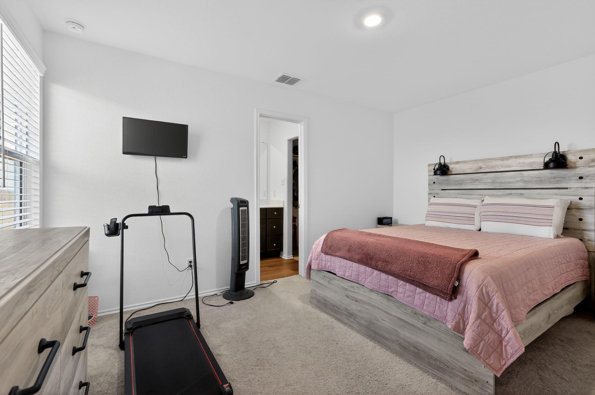 612 Marty Allen Loop, Jarrell, TX 76537