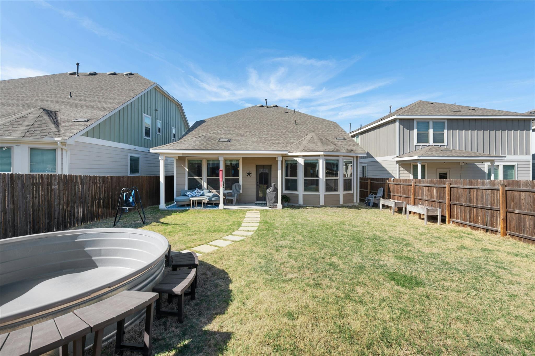 136 Banyon Dr, Liberty Hill, TX 78642