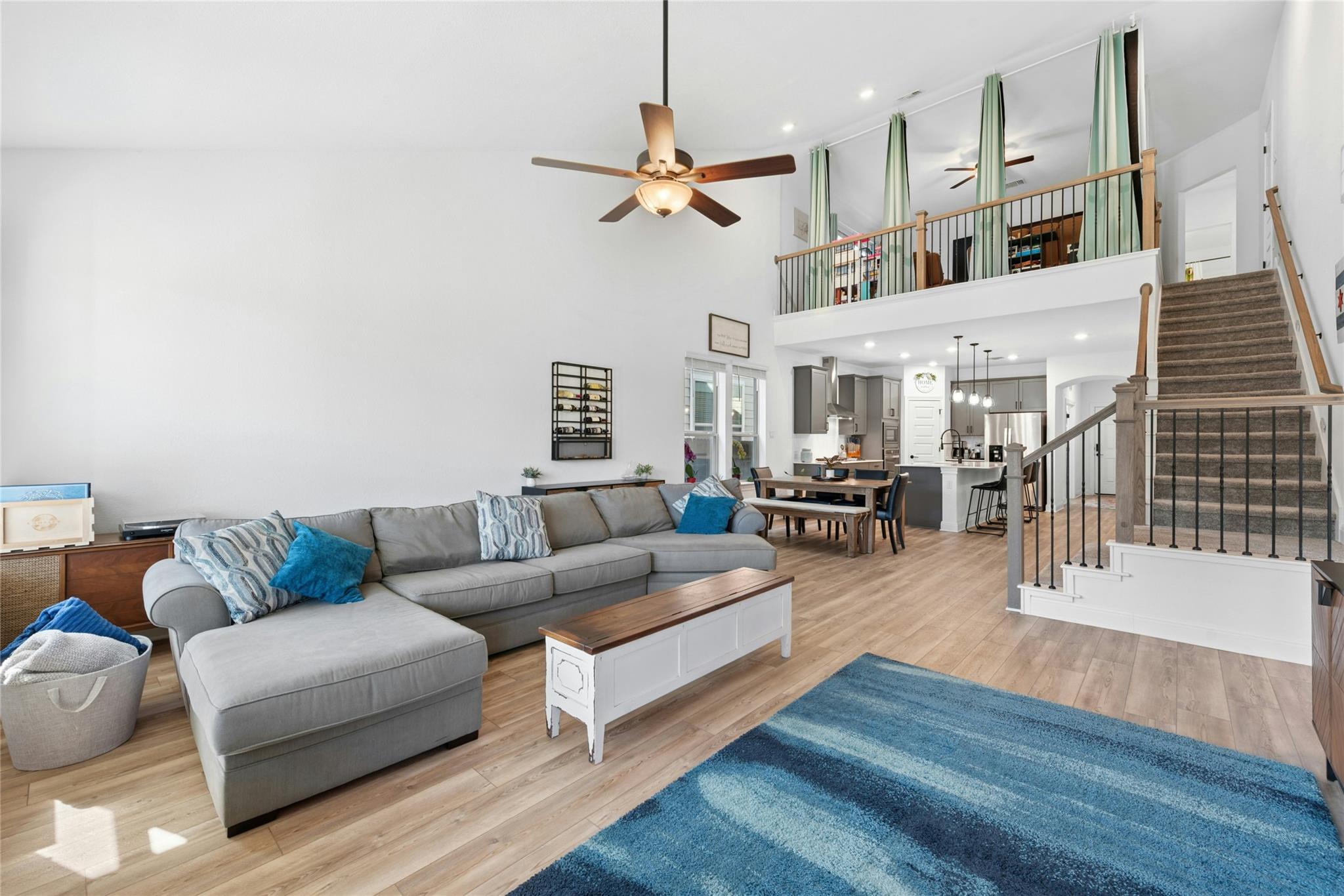 136 Banyon Dr, Liberty Hill, TX 78642