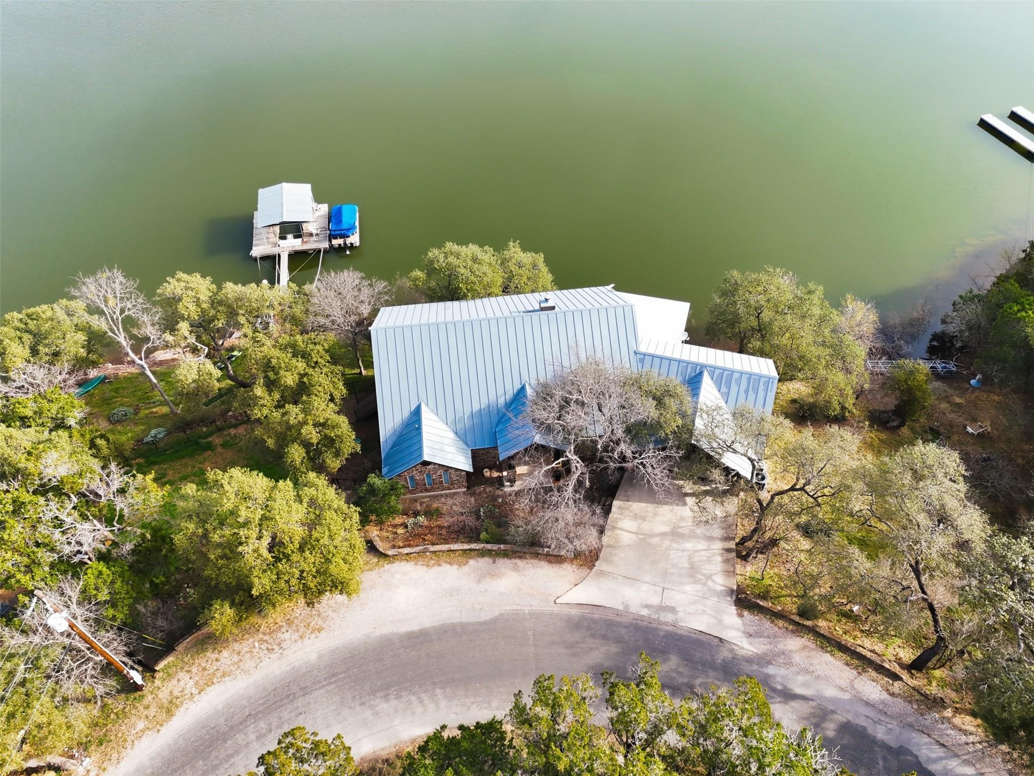 1220 CR 137, Burnet, TX 78611