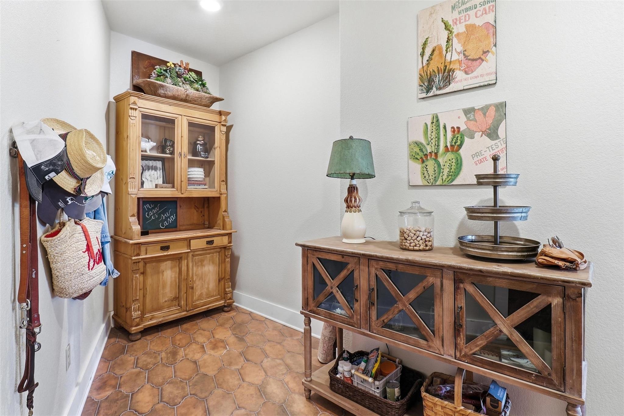 1220 CR 137, Burnet, TX 78611