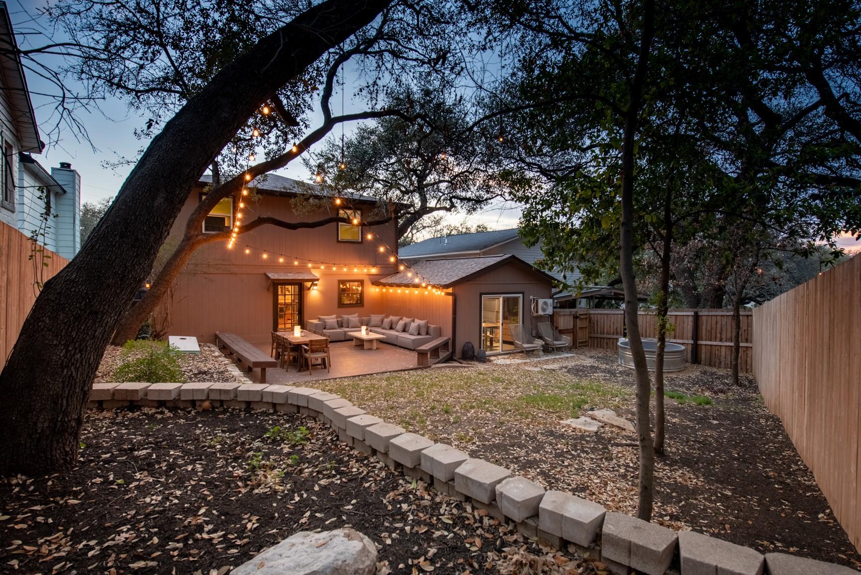 1106 Mission Ridge Blvd # B, Austin, TX 78704