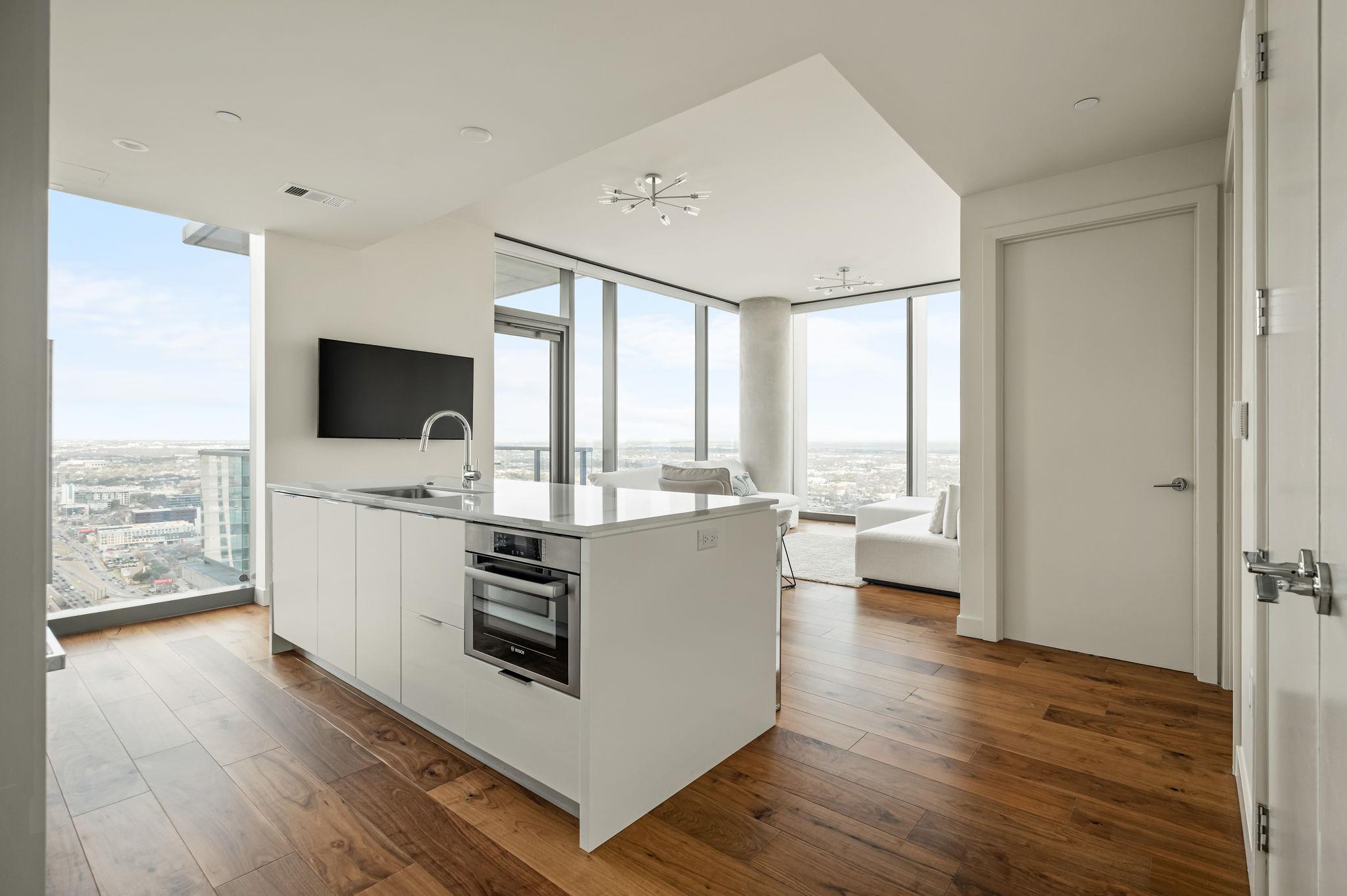 44 East Ave # 4104, Austin, TX 78701