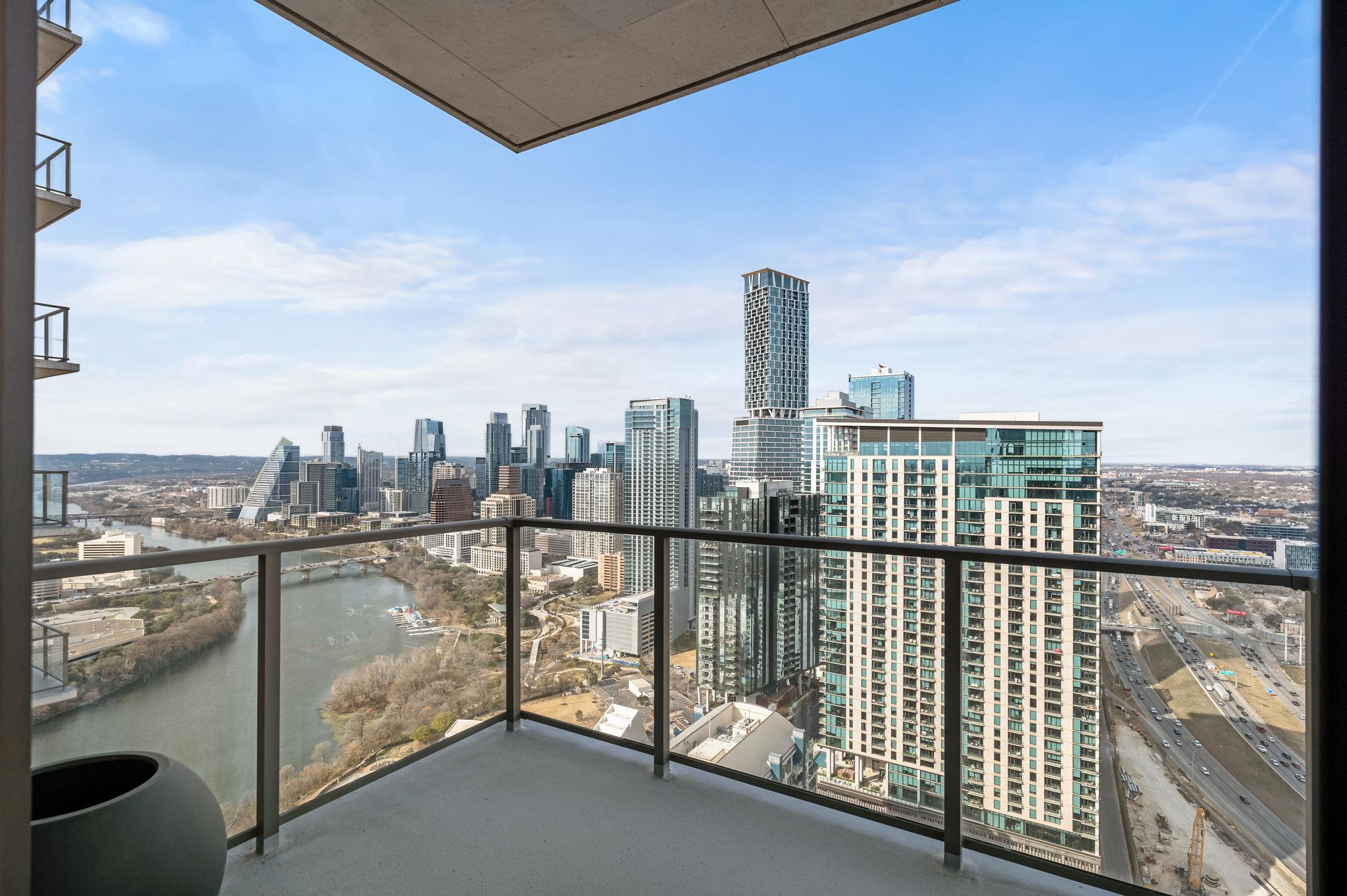 44 East Ave # 4104, Austin, TX 78701