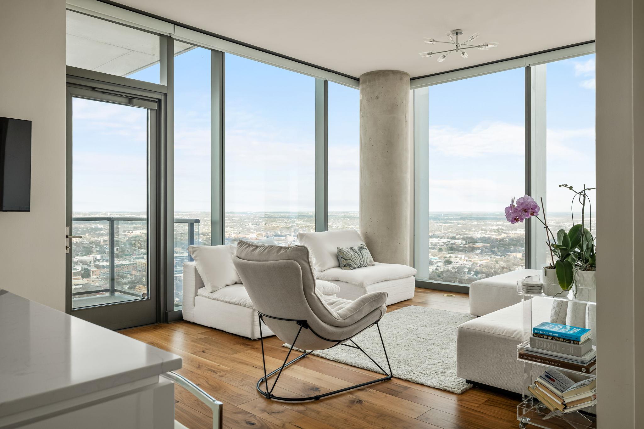 44 East Ave # 4104, Austin, TX 78701