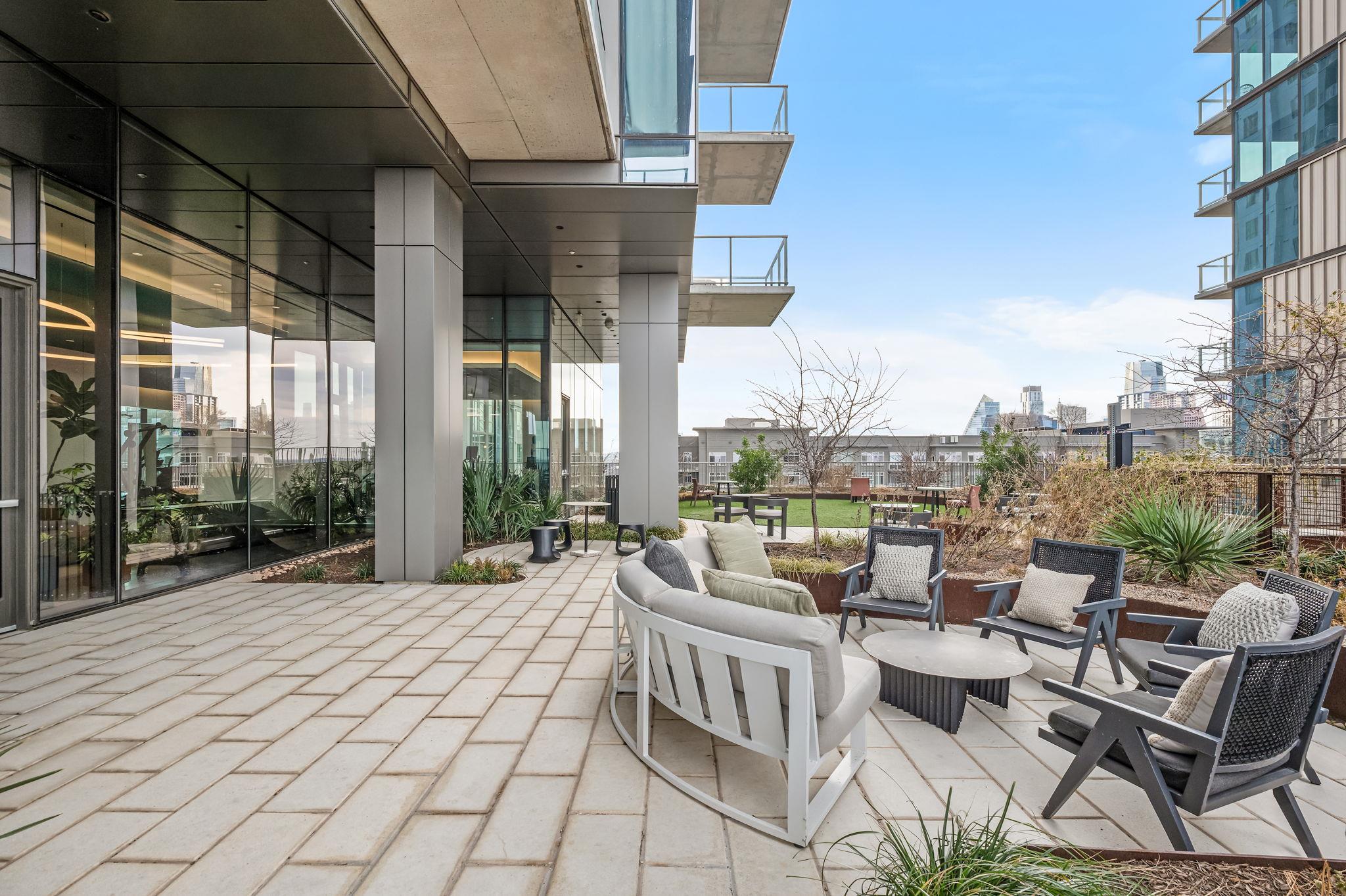 44 East Ave # 4104, Austin, TX 78701