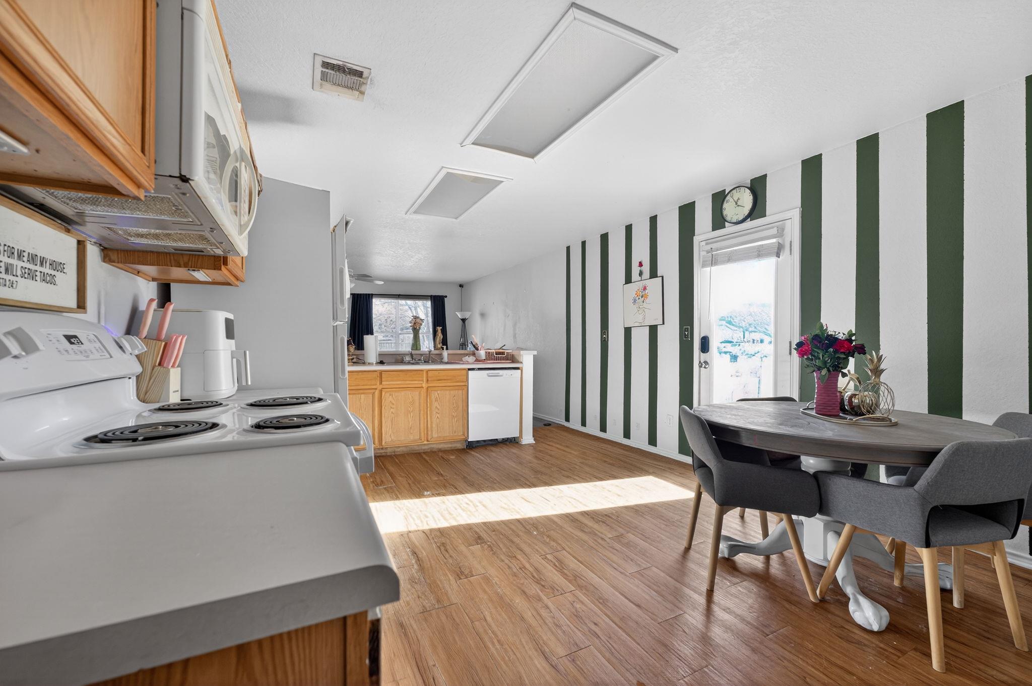 3036 & 3038 Pine Valley Dr, New Braunfels, TX 78130