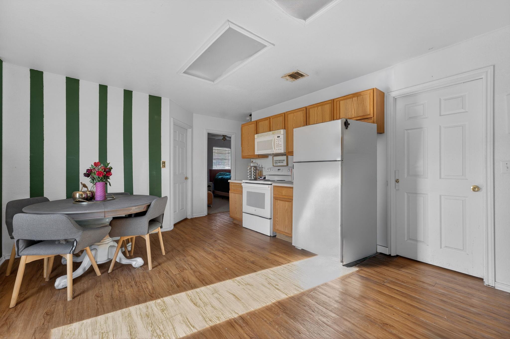 3036 & 3038 Pine Valley Dr, New Braunfels, TX 78130