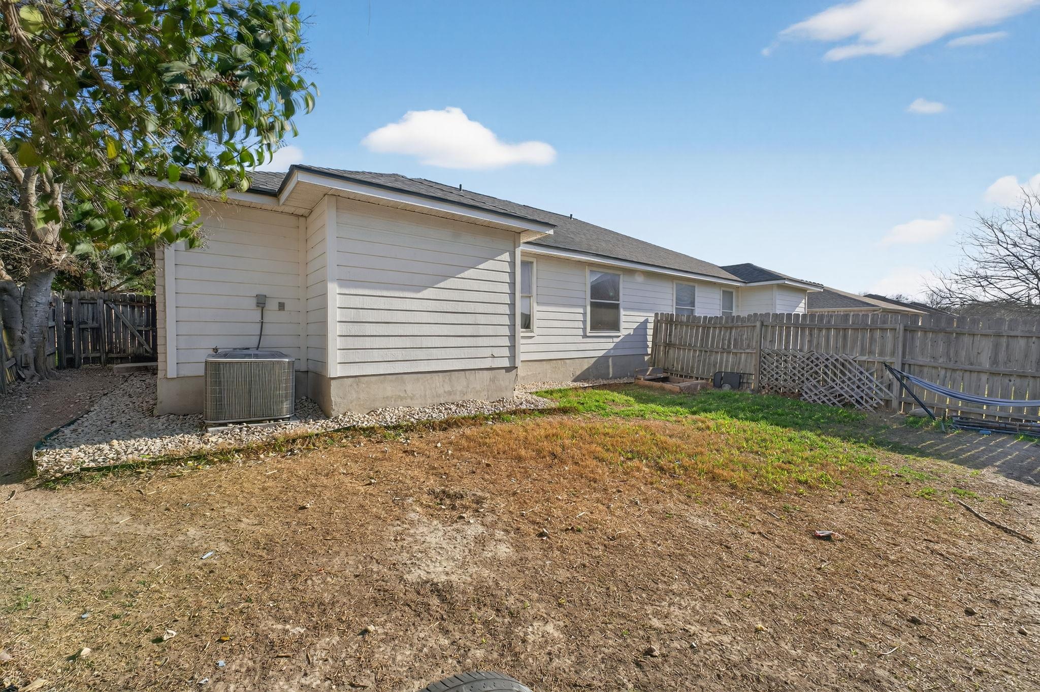 3036 & 3038 Pine Valley Dr, New Braunfels, TX 78130