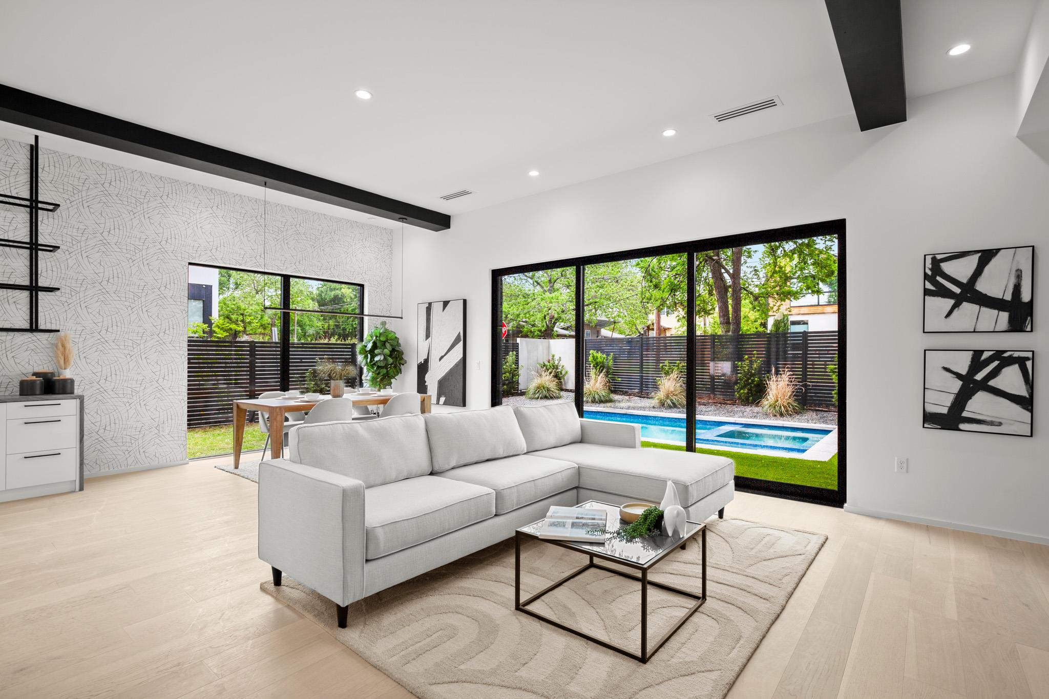 2215 S 3rd St, Austin, TX 78704