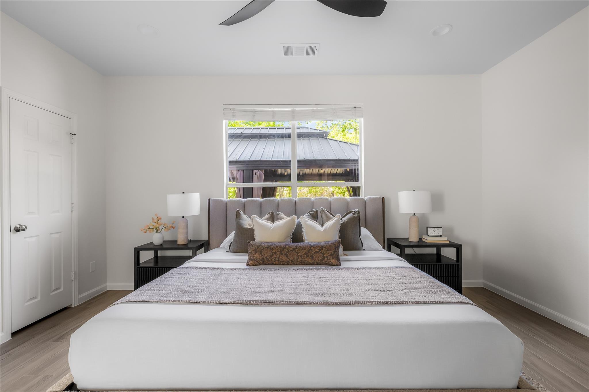 5508 Sunny Vista Dr, Austin, TX 78749