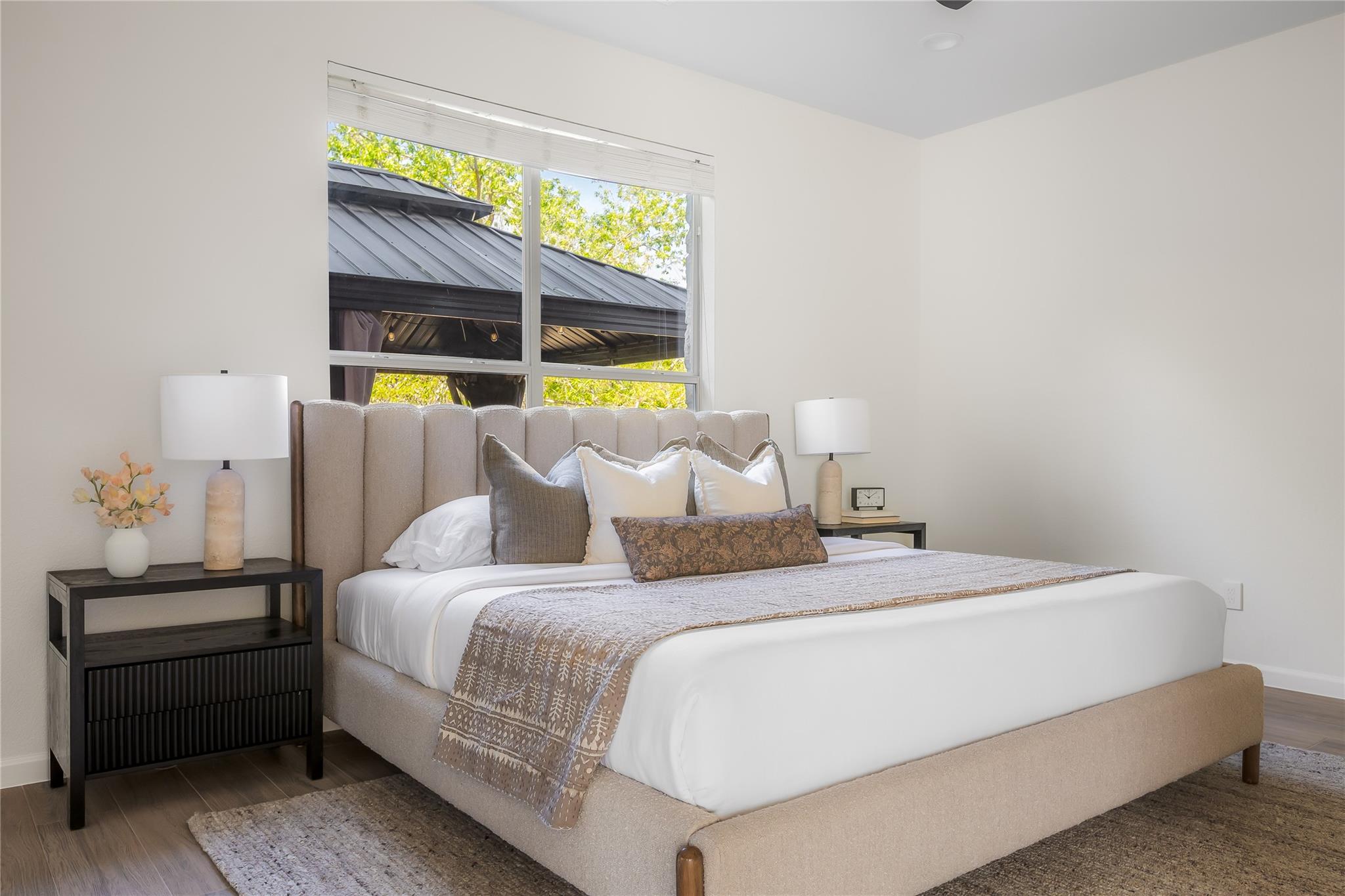 5508 Sunny Vista Dr, Austin, TX 78749