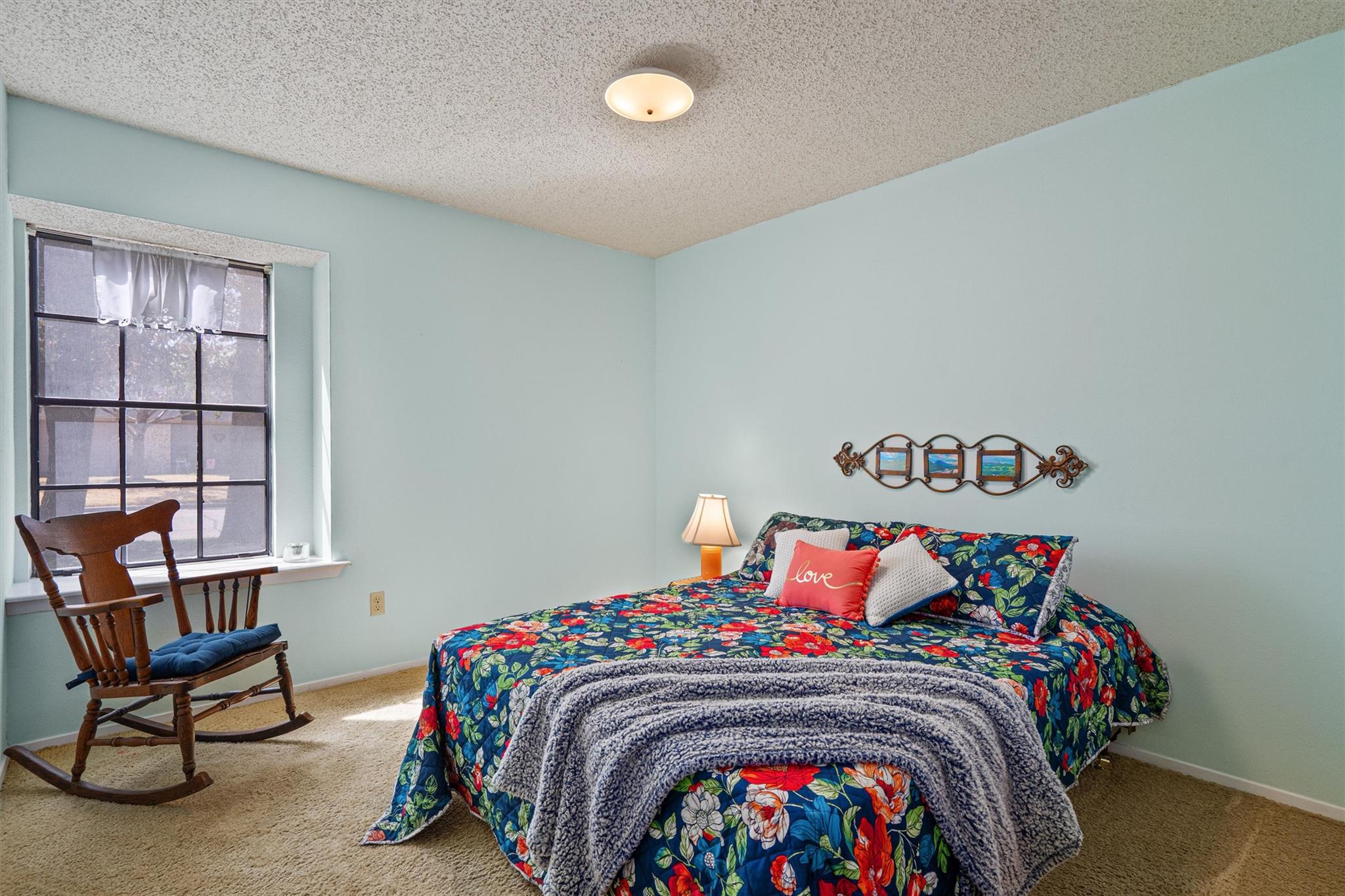 2624 Oak Meadow Dr, Round Rock, TX 78681