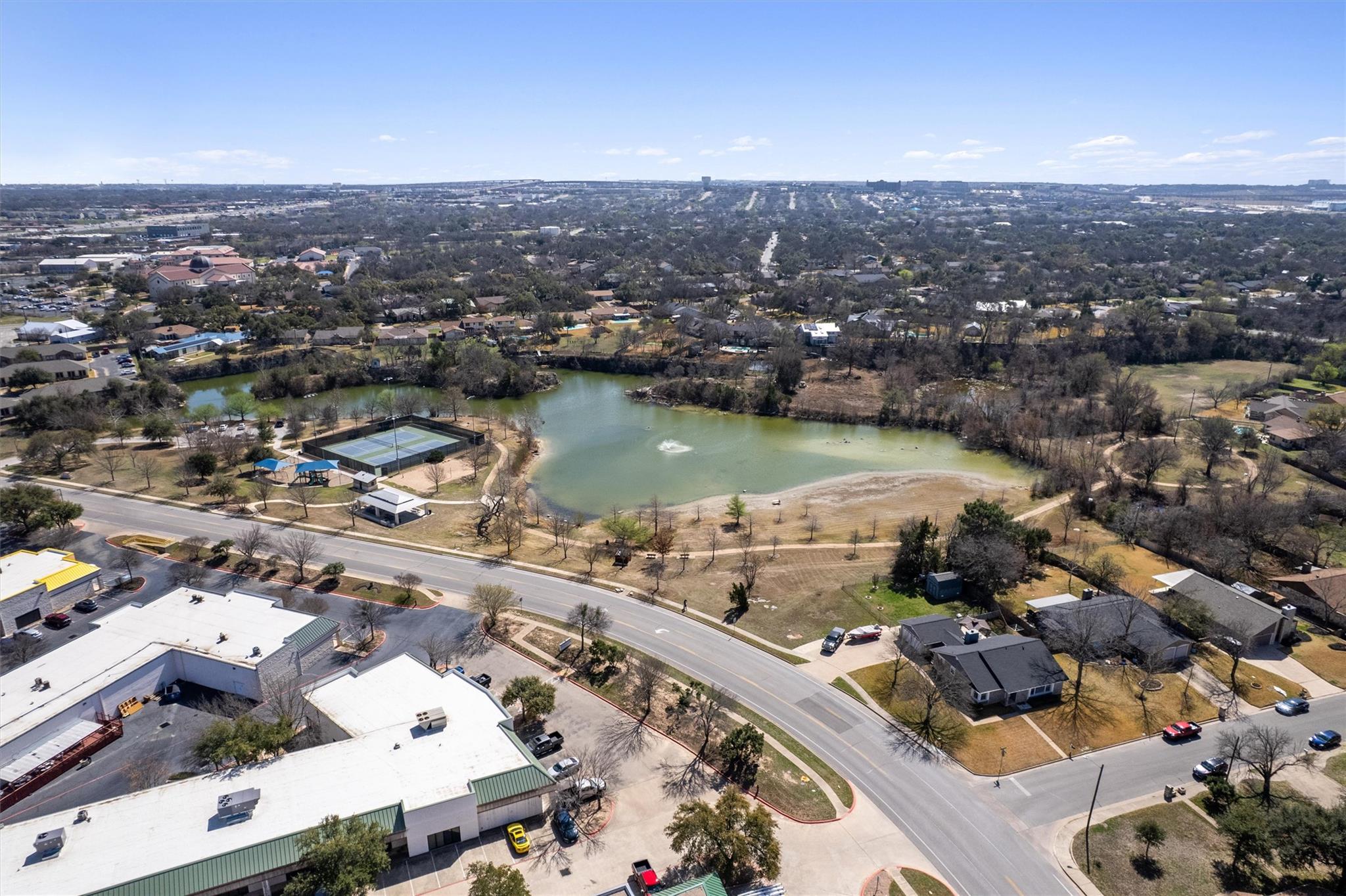 2624 Oak Meadow Dr, Round Rock, TX 78681