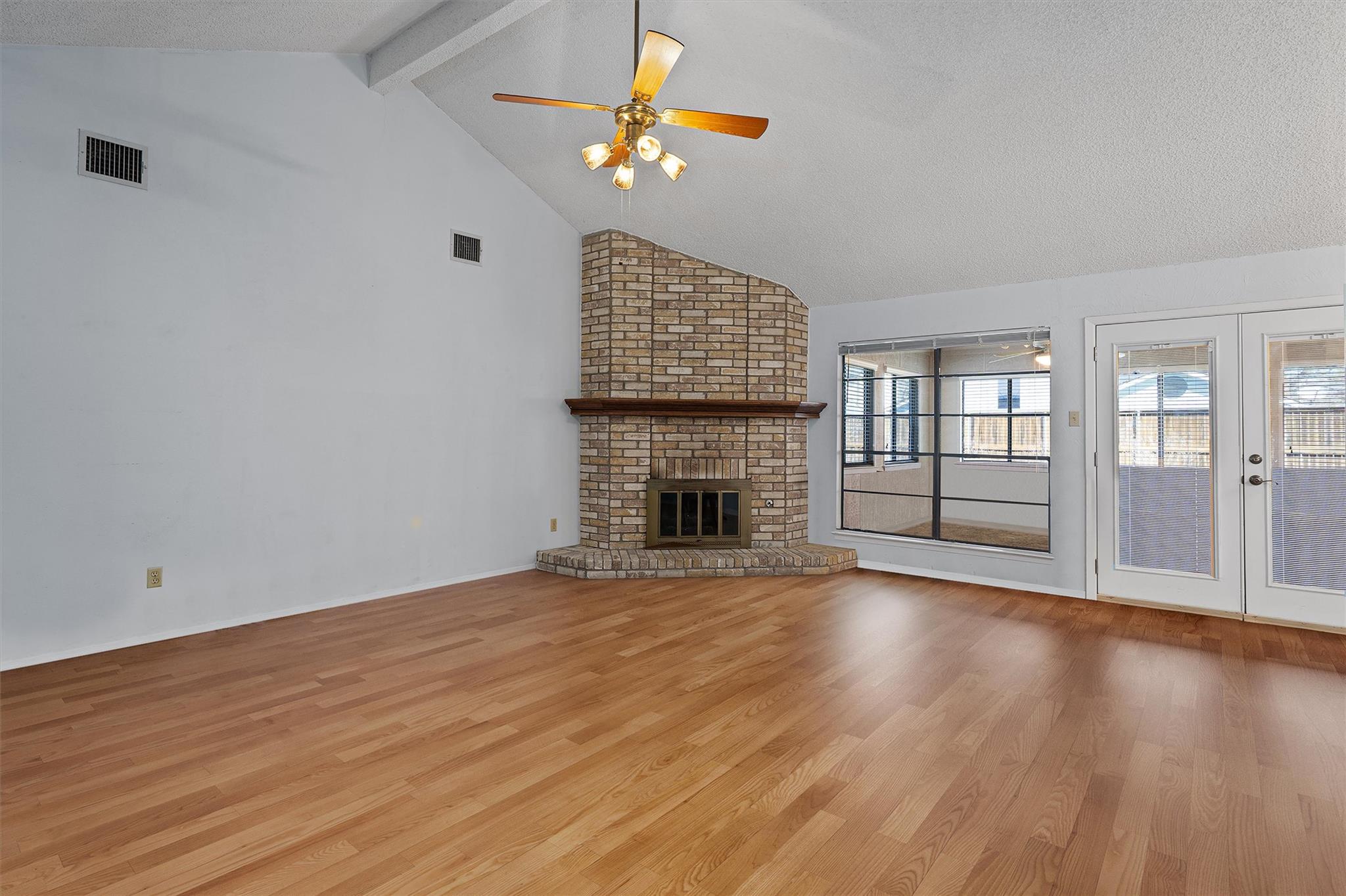 2624 Oak Meadow Dr, Round Rock, TX 78681