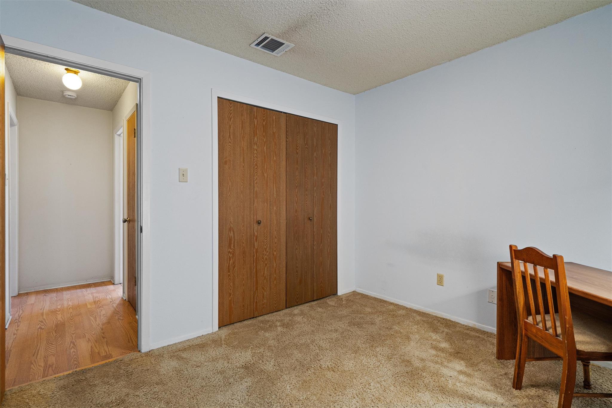 2624 Oak Meadow Dr, Round Rock, TX 78681