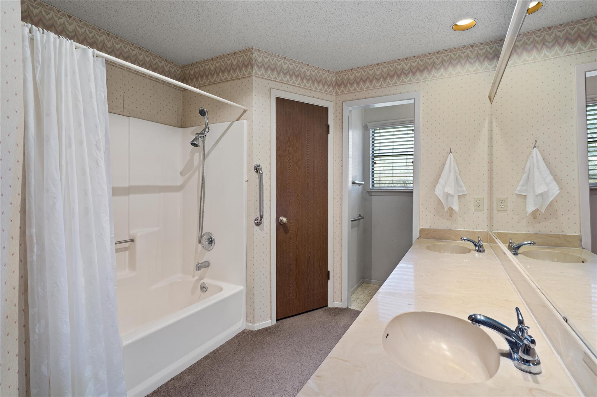 2624 Oak Meadow Dr, Round Rock, TX 78681