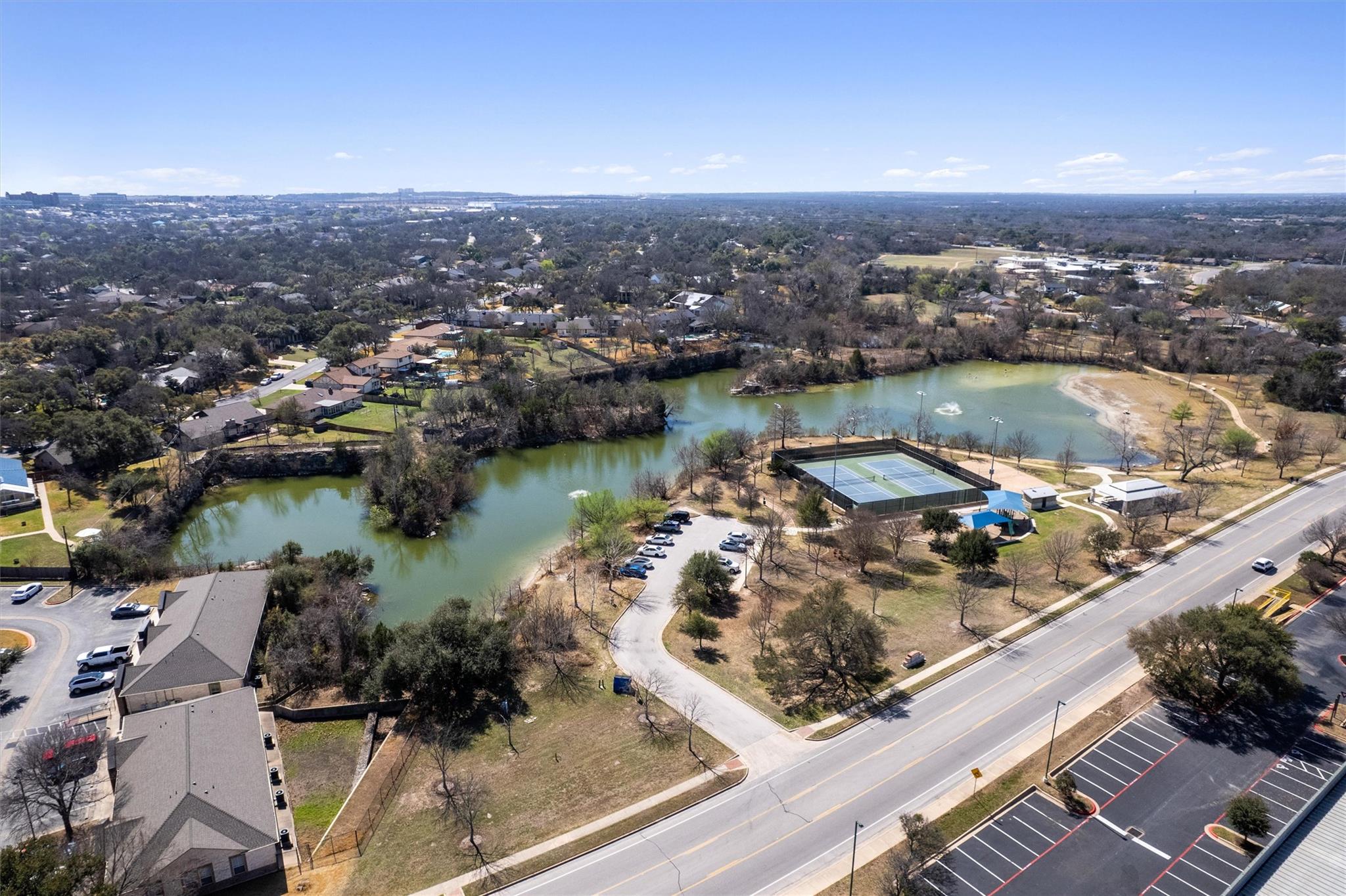 2624 Oak Meadow Dr, Round Rock, TX 78681